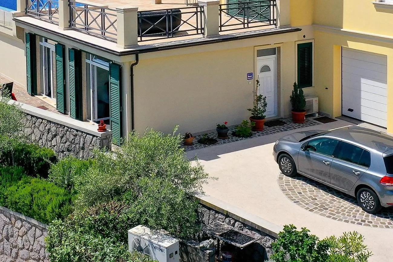 Apartment Villa Suzi Opatija